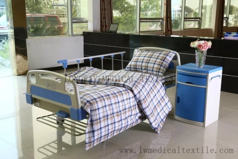 L6 polyester cotton checked hospital bed linen